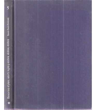 Renata toca el piano, estudia inglés y etc, etc et