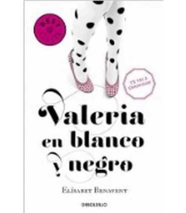 Valeria en blanco y negro