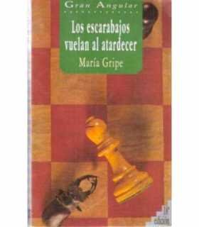 Los escarabajos vuelan al atardecer